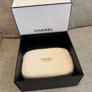 BRAND NEW IN BOX!  Chanel Cream and Gold Textured make up bag